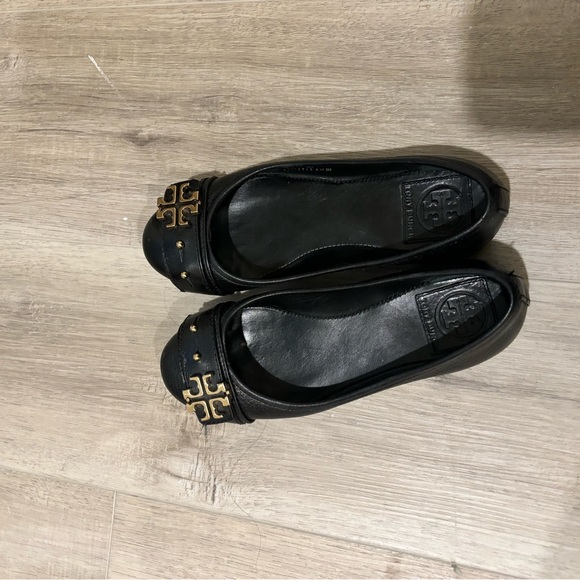 Tory Burch Ballet Flats - Picture 1 of 6
